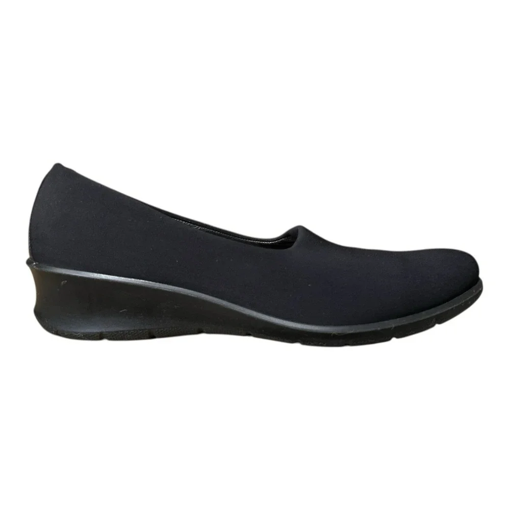 ECCO Felicia Black Slip On Wedge Loafer Women sz 9 Stretch Textile Comfort Shoe